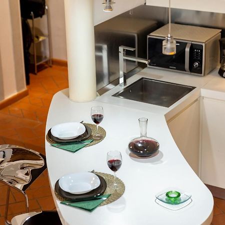 Guelfi Loft In A Historic Palace Firenze Bagian luar foto