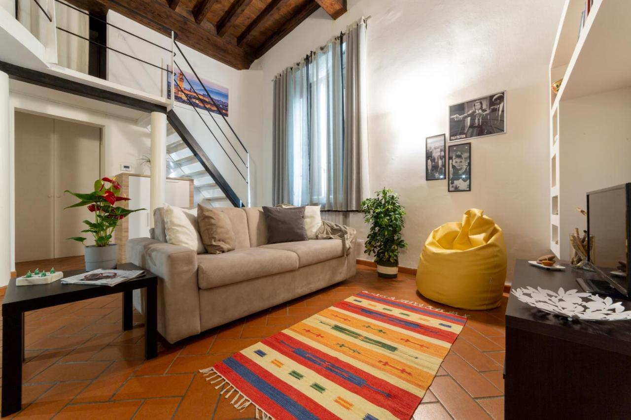 Guelfi Loft In A Historic Palace Firenze Bagian luar foto