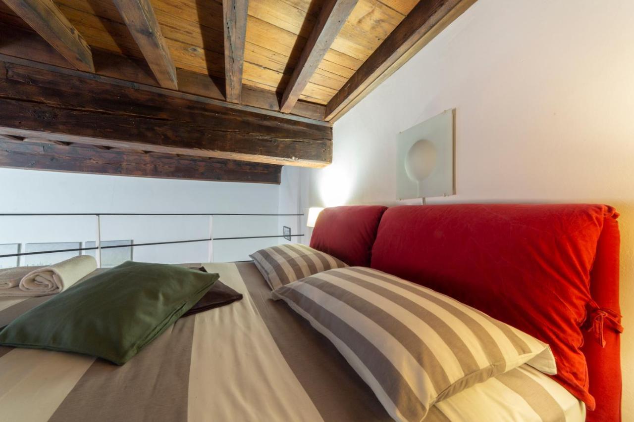 Guelfi Loft In A Historic Palace Firenze Bagian luar foto