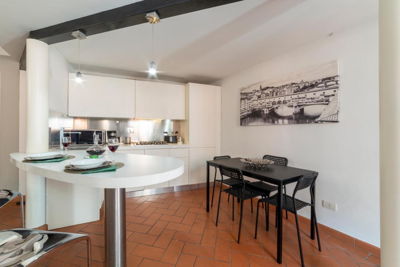 Guelfi Loft In A Historic Palace Firenze Bagian luar foto