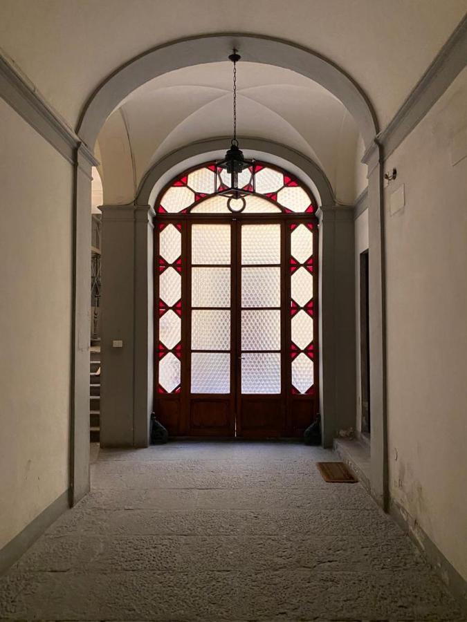 Guelfi Loft In A Historic Palace Firenze Bagian luar foto